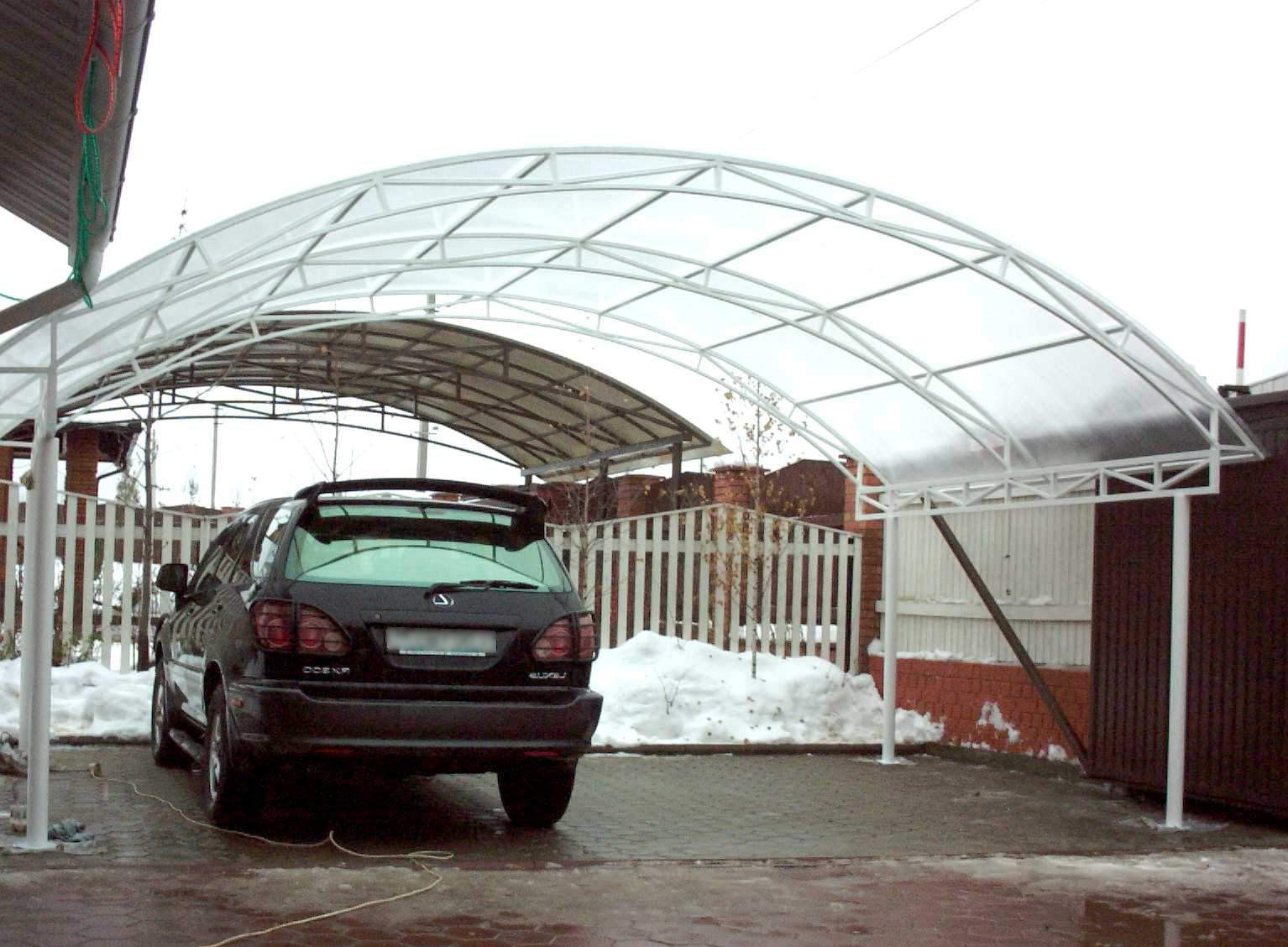 Навес для двух автомобилей 6,6*8,4*2,2 м из поликарбоната
